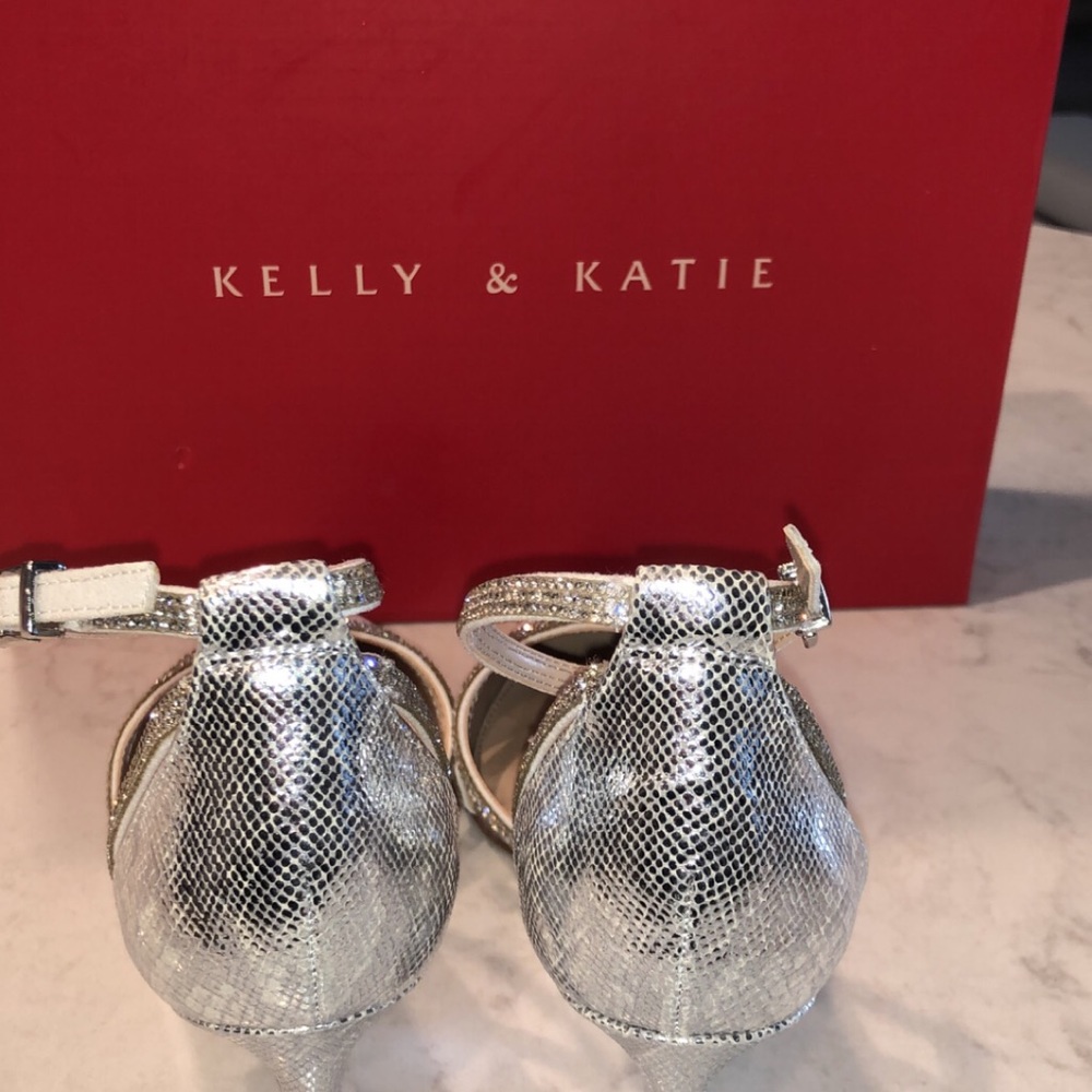 Kelly & Katie ZADIE white/silver heels (wedding/bridal shoes) - Picture 4 of 5